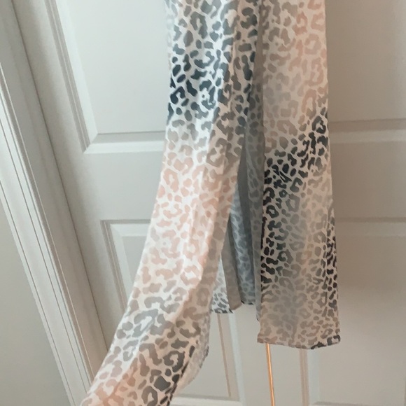 Flowy Maxi Dress Baby Shower Summer Sundress V Neck Smocked Leopard Long Small - Picture 9 of 12